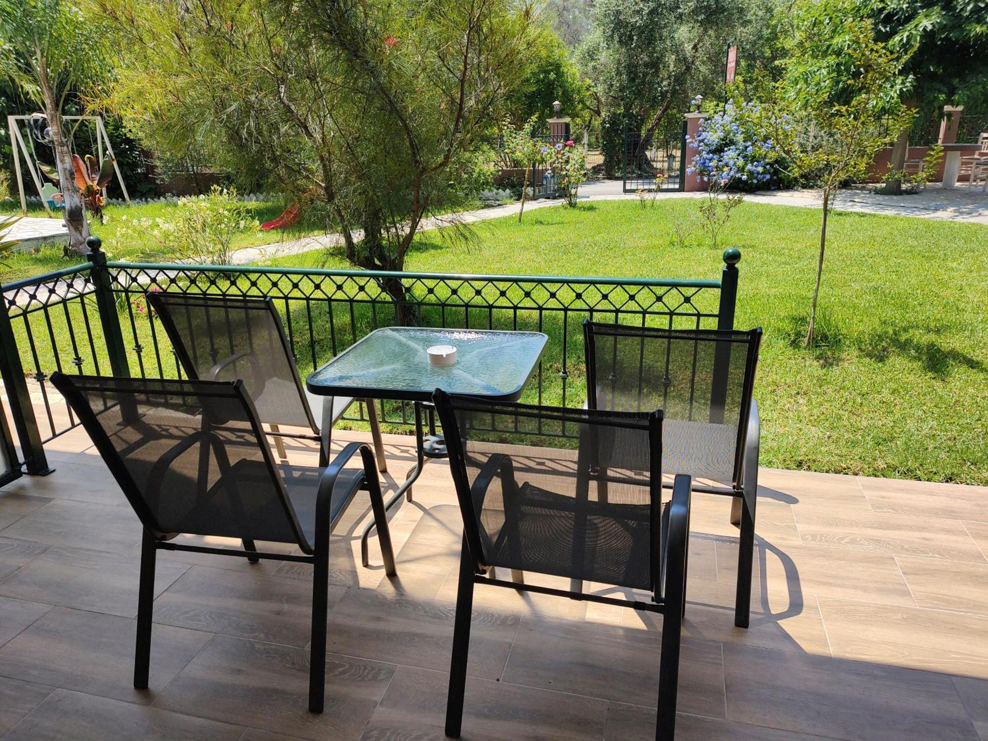 Dimas V House Aparthotel Parga Exterior photo